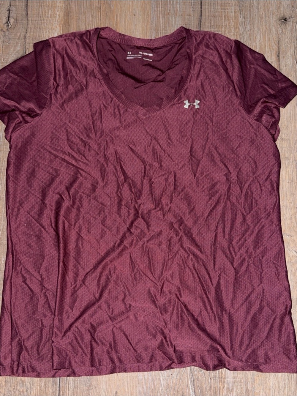Under Armour Women's Maroon V-Neck Short Sleeve Performance Tee